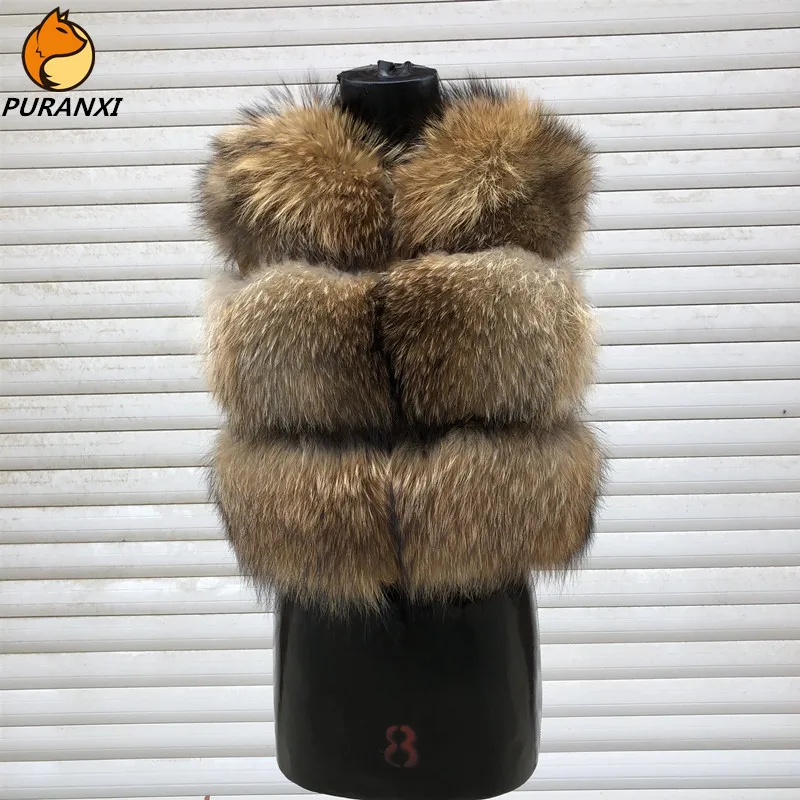 Женский короткий жилет из 100% натурального меха енота теплый 3 ряда Осень-зима 2019 |