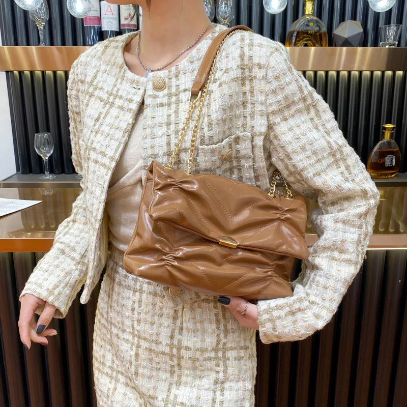 Fashion Trend Folded Flap Bag for Women 2021 New Solid Color Pu Female Handbag Spring Summer Design Woman Under-arm Bag