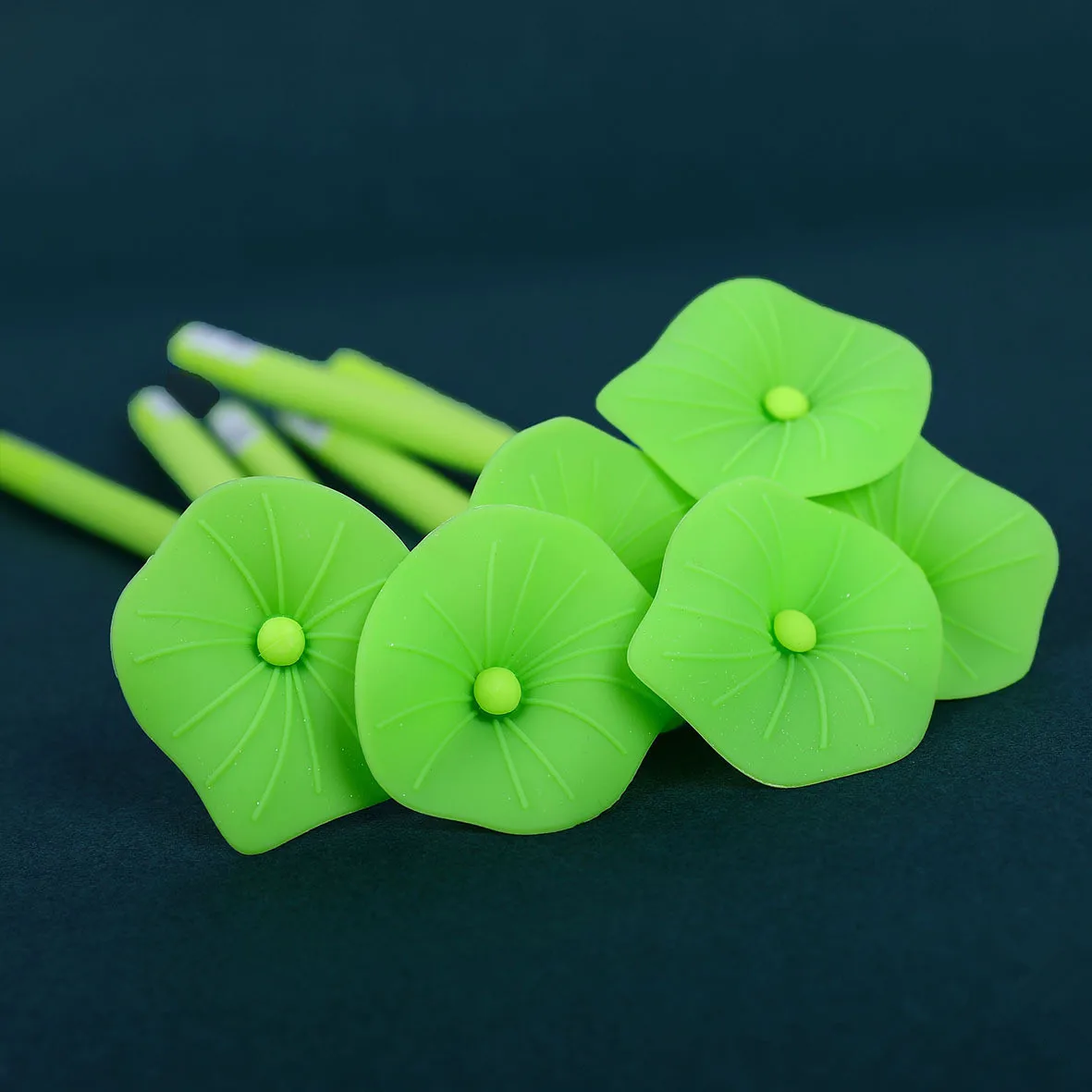 24PCS Lotus Leaf 0.5mm Black Gel Pens Student Creative Pen Kawaii School Supplies Stationery |