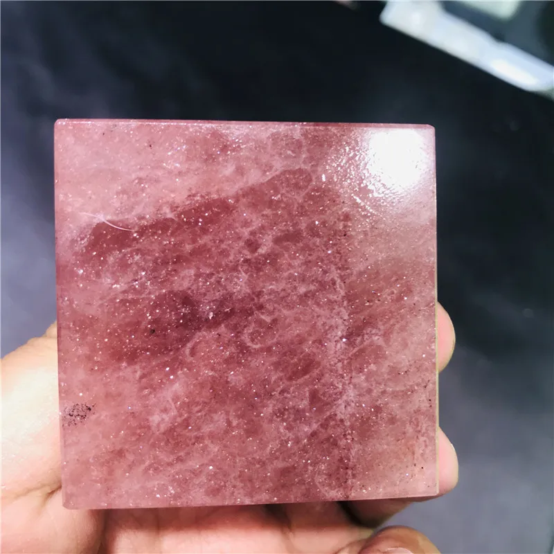 Натуральная клубника кристалл пирамида кварц хрустальные образцы минеральная