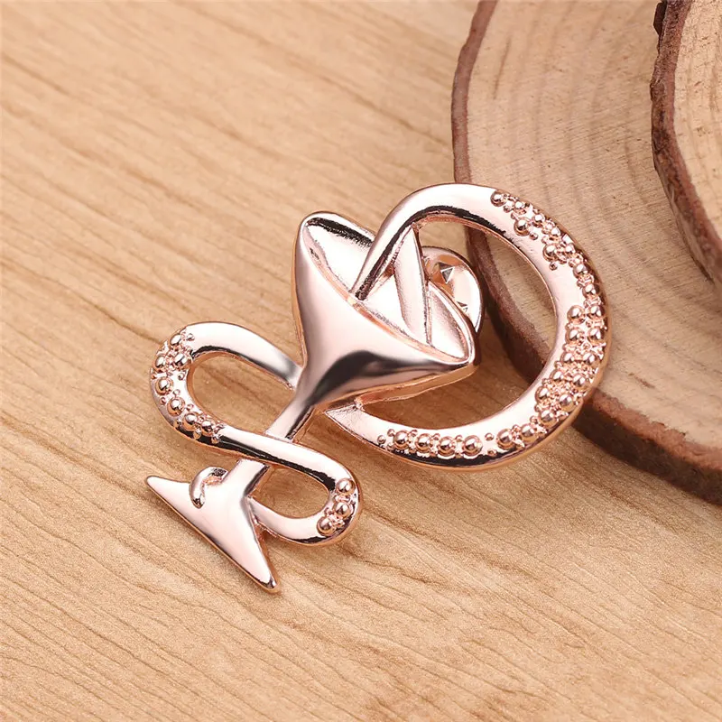 Оптовая продажа новая организация брошь значок подарок модная чаша значки