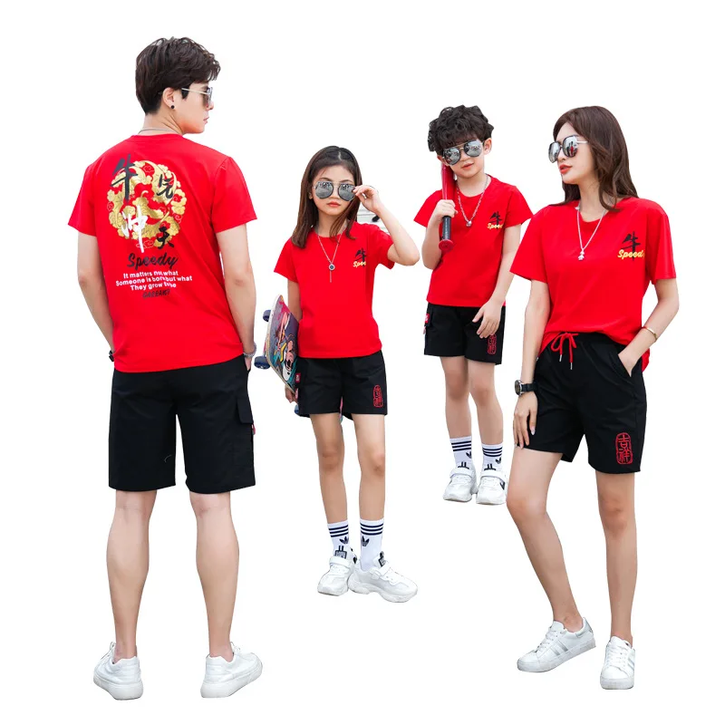 

Family Matching Clothing New Summer Outfits Fashion Look Mother Girl Father Boy Cotton Red T shirts & Shorts 2pcs/sets