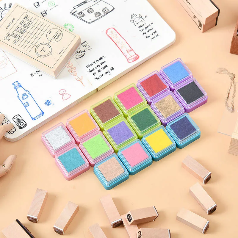 

16 Pcs/pack Multi-colored Ink Pads Stamp Pads Inkpad Handmade Diy Craft For Diy Craft Scrapbooking Finger Paint Ink Pad Set