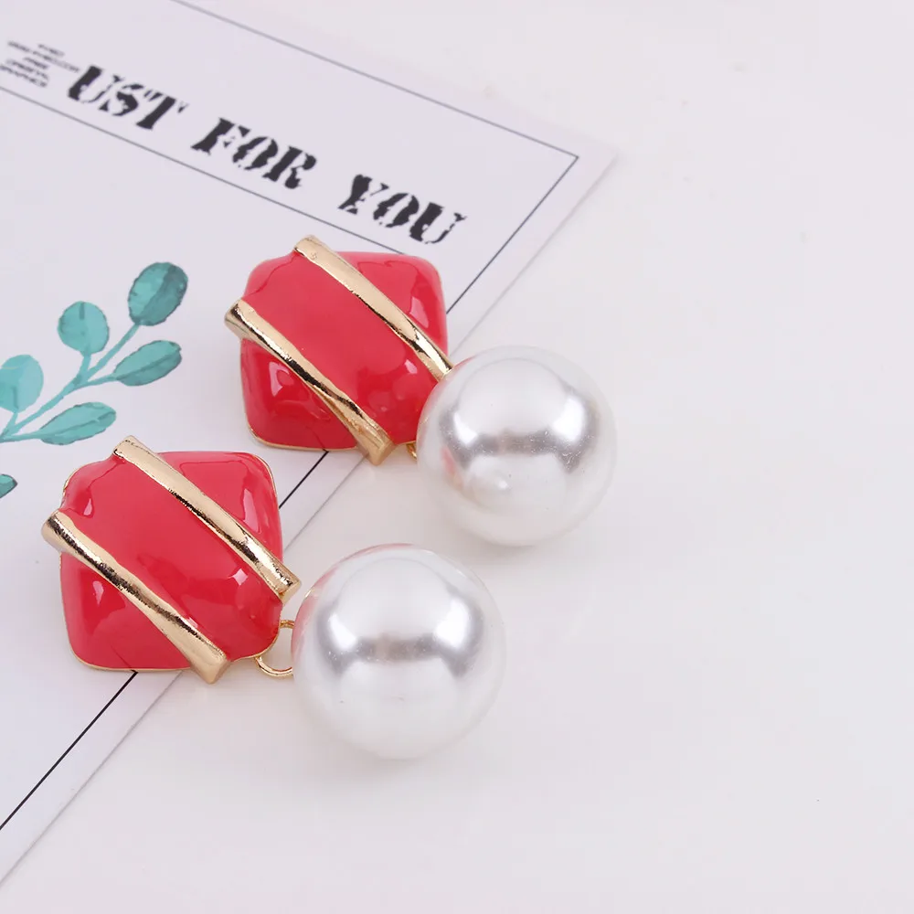 Женские новые модные серьги карамельного цвета свежие изысканные красивые