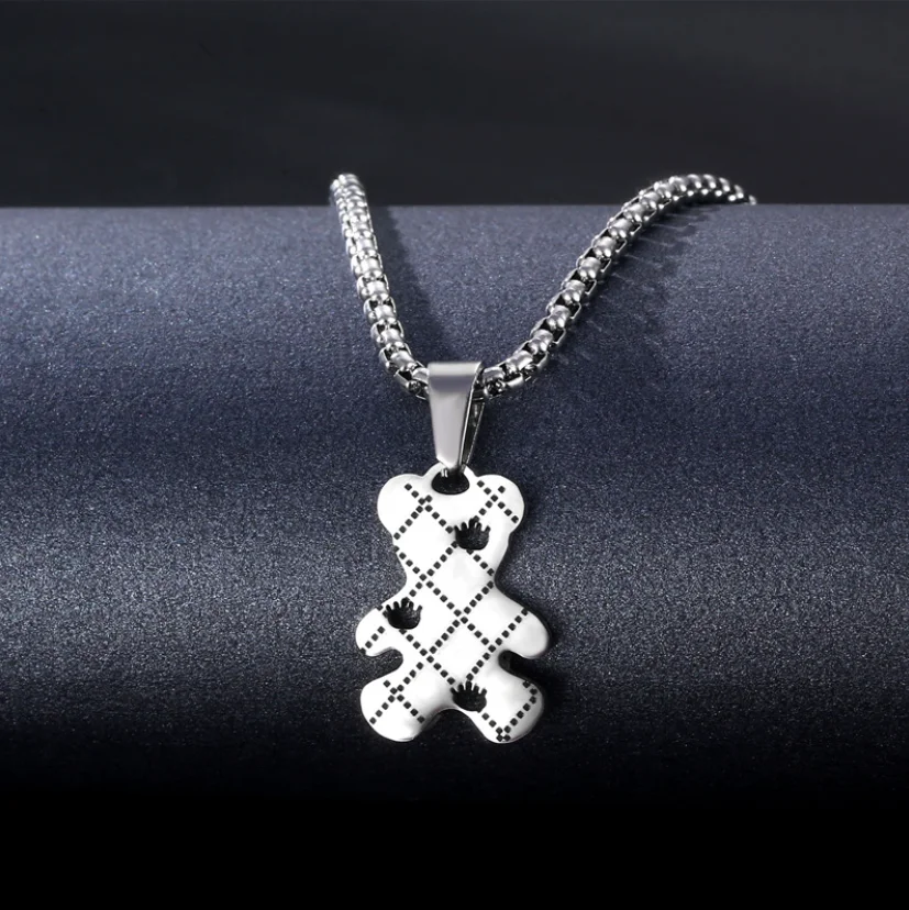 

Stainless Steel Hip Hop Temperament Bear Necklace Cute Bear Clavicle Chain Sweater Chain Pendant For Wonem