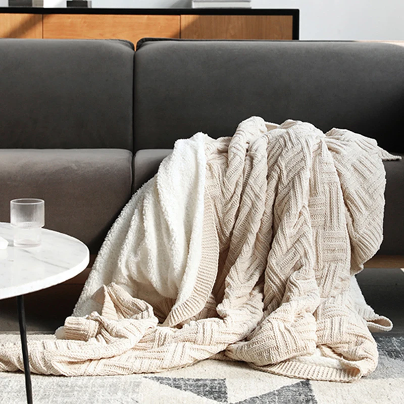

REGINA Fluffy Warm Autumn Sherpa Blanket Elegant Cozy Knitted Chenille Bed Double Quilt Blanket Decorative Sofa Plaid Blankets