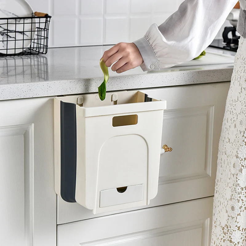 

Wall Mounted Foldable Waste Bin Kitchen Carbinet Door Hanging Trash Bathroom Kitchen Waste Sorting Bin With Bag Storage Groove