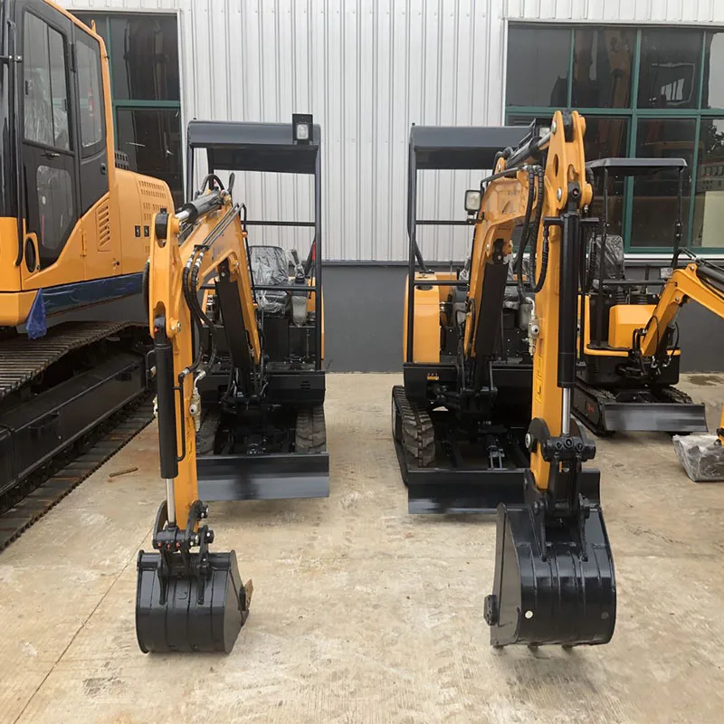 Рисунок 6 - Гусеничный садовый экскаватор 2