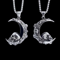 retro creative personality crescent skull pendant suitable for men and women fashion trend hip hop pendant necklace