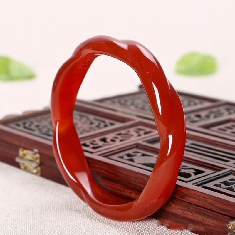 

Natural Red Twist Bangle Charm Jewellery Women's Hand-Carved Bracelet for Women Men Fashion Accessories 54-60mm