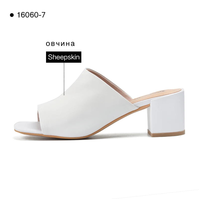 White Donna-in/распродажа; Шлепанцы из натуральной кожи; женская летняя обувь; Уличная обувь на плоской подошве; женская обувь на платформе; пляжные вьетнамки; сандалии - Цвет: White