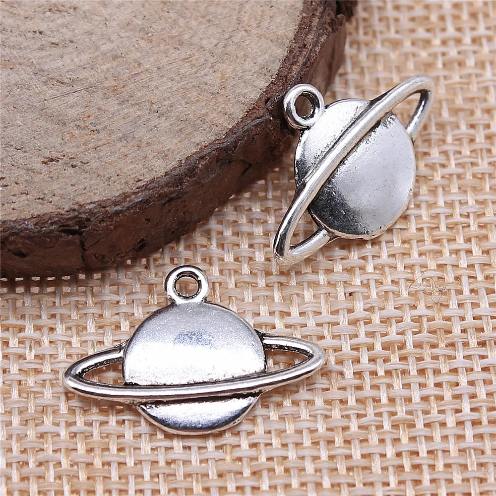 

WYSIWYG 12pcs 22x15mm Planet Saturn Charm Pendants For Jewelry Making Antique Silver Color Solar System Pendants Charm Saturn