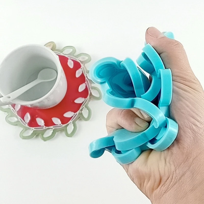 

Dogs Paw Coaster Epoxy Resin Mold Cup Mat Pad Silicone Mould DIY Crafts Decorations Ornaments Casting Tool