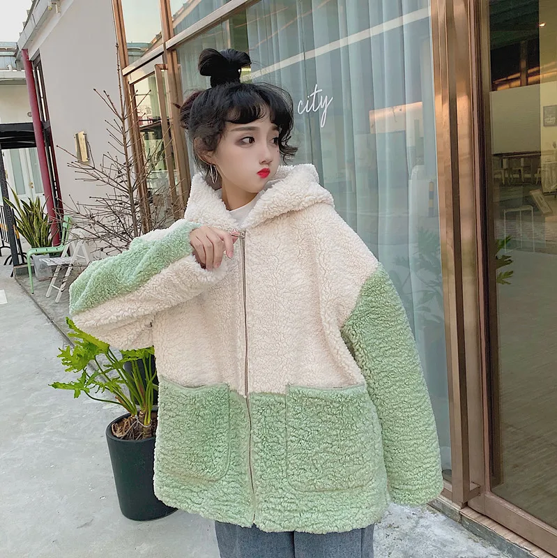 

Autumn women's new Japanese Mori Girl sweet cute loose stitching imitation lamb hair kawaii student warm jacket