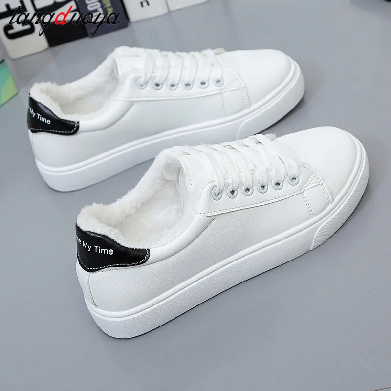 

Women Winter Shoes Fashion Casual Plush Sneakers Women Shoes Students Vulcanize Shoes White Flats 2020 Winter Boots Sneakers