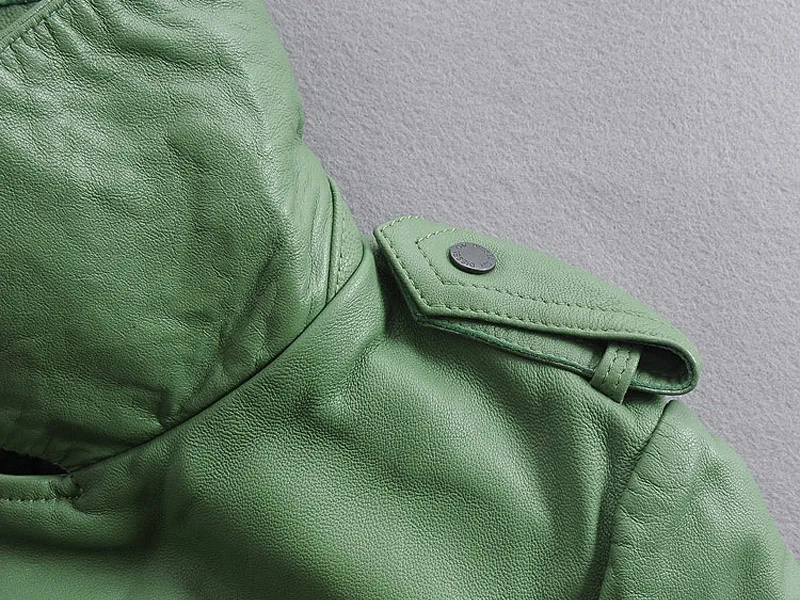 Женская кожаная приталенная мотоциклетная куртка из натуральной овчины