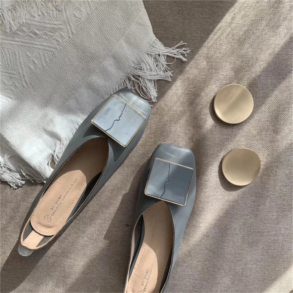 Новинка лета 2020 женская обувь с металлическими круглыми пуговицами и мягкой