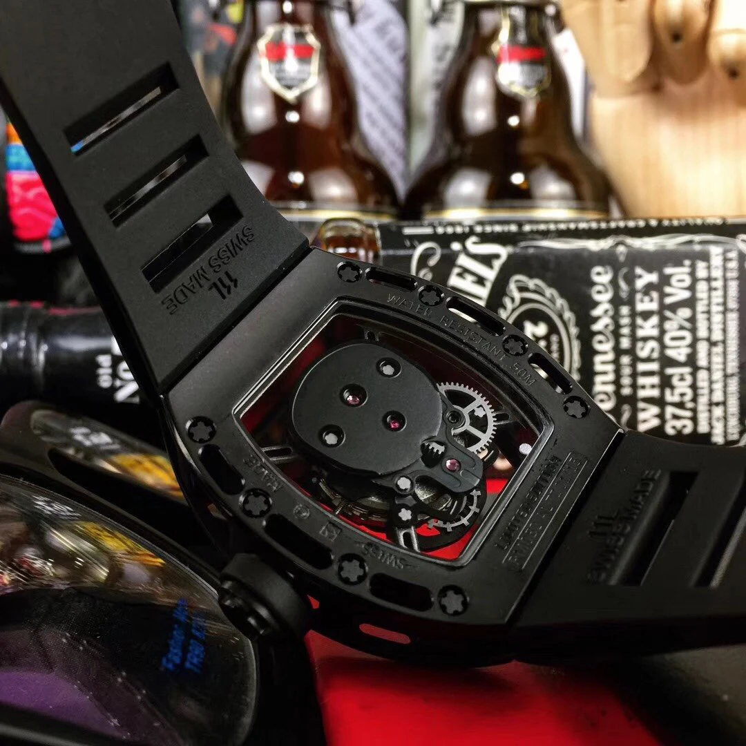 

Top Luxury Brand Skeleton Watches Super Personality Men's Mechanical Watch Men Wristwatch Limitde Edition Skull Shape Clock Gift