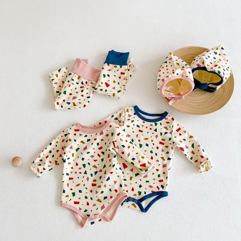 Monos con estampado de pol&iacute;gono para ni&ntilde;as, mono de manga larga con cuello redondo, pantalones y gorro, ropa para beb&eacute;s de 0 a 3 a&ntilde;os, E6092, novedad de Oto&ntilde;o de 2021-2