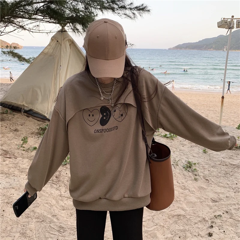 

Korean Style Two-Piece Sweater Design