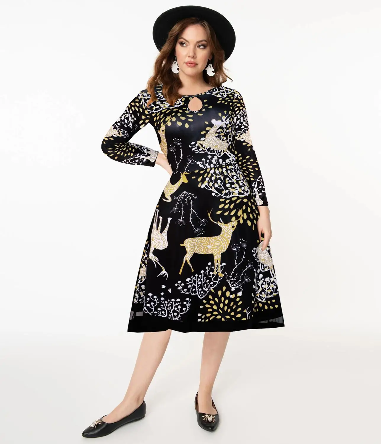 

Women's Christmas Dress Retro Printed Long Sleeve Round Neck Slim Christmas Tree A-line Dress Casual Long Sleeve Mid-Waist Dress