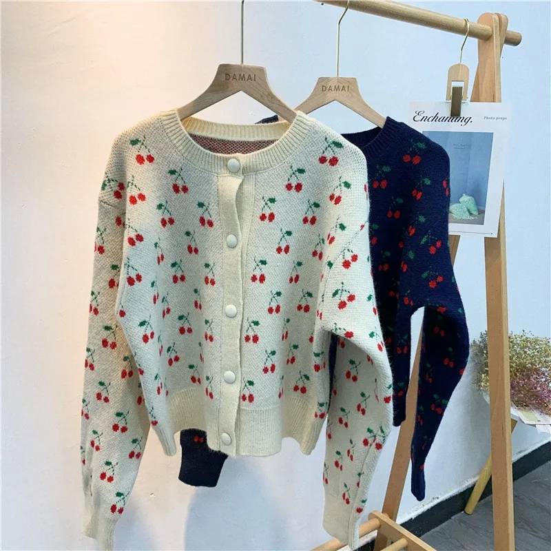 

ZCWXM Autumn Vintage Knitted Cardigan Short Women Cherry Printed O-Neck Oversize Single Breasted Navy And Beige Lady Sweaters