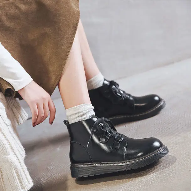 Ботинки женские из натуральной кожи на платформе | Обувь