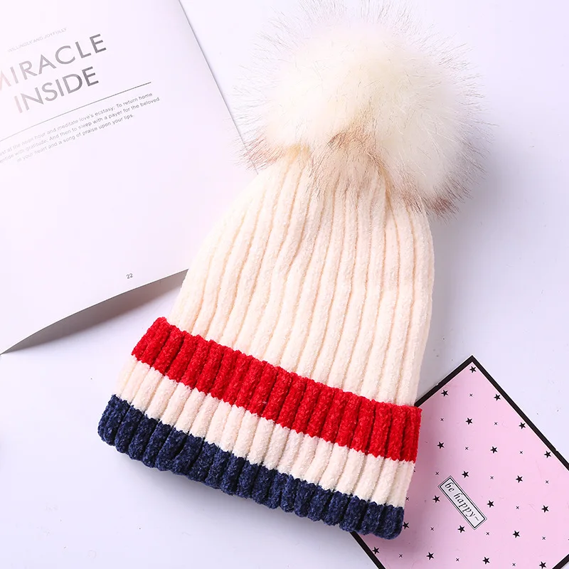 02 white Новинка; зимние вязаные шапки Skullies Beanies из плотного искусственного меха с помпоном; женские теплые шапки в полоску; вязаная шапка с меховым помпоном - Цвет: 02 white