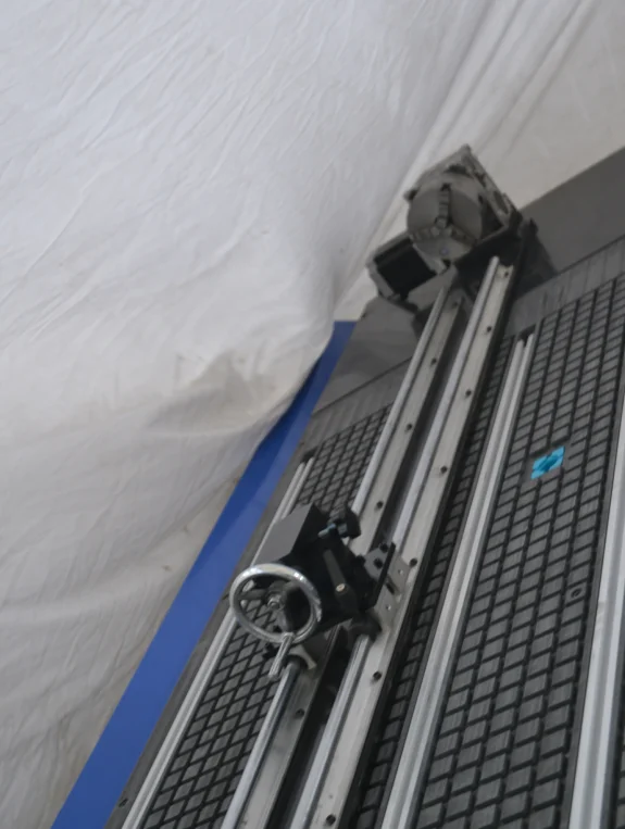 Деревообрабатывающий станок с ЧПУ 1325 2030 2040 24-месячной гарантией CE ISO 4.5kw 6.0kw