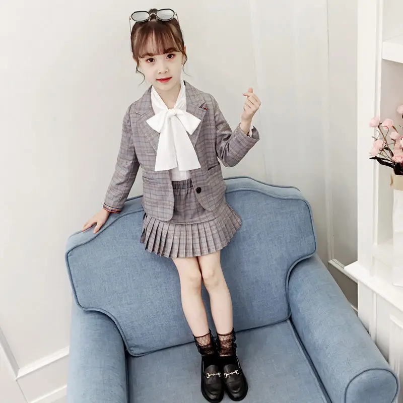 Комплект одежды для девочек-подростков демисезонный блейзер + плиссированная