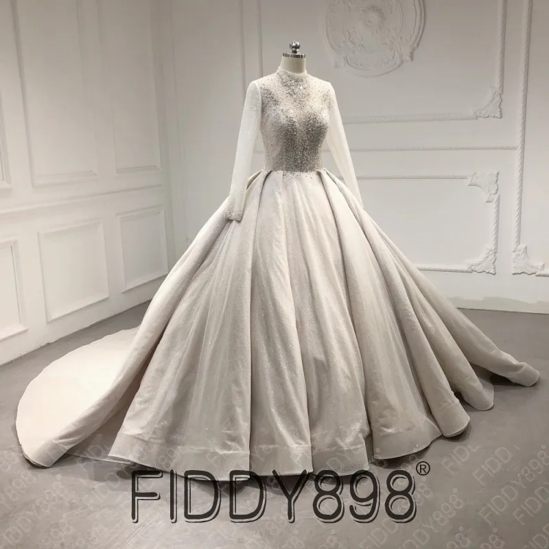 Luxury Crystals Pearls Wedding Dresses Shimmer Fabric High Neck Long Sleeves Bridal Dress Ball Gown Women Marriage Dress