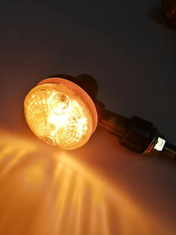 Светодиодный индикатор поворота мотоцикла 12 В Мини Янтарный светильник для