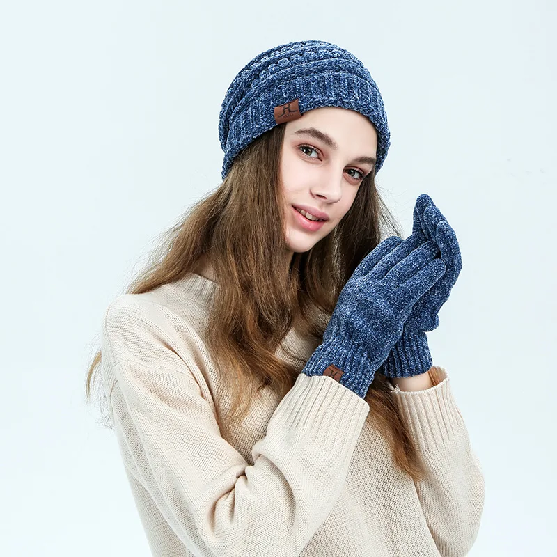 Вельветовая шапка бини для женщин шерстяная зимняя и набор перчаток девочки