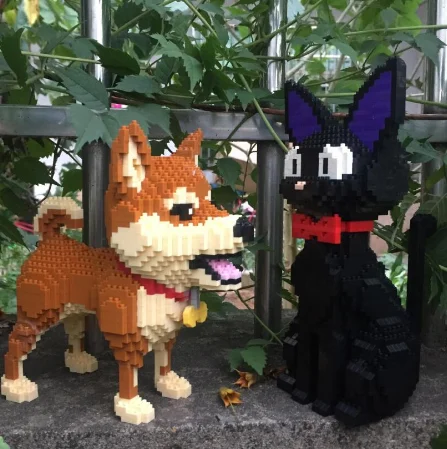 Новые маленькие блоки Милая модель Шиба ину пластиковые строительные кирпичи