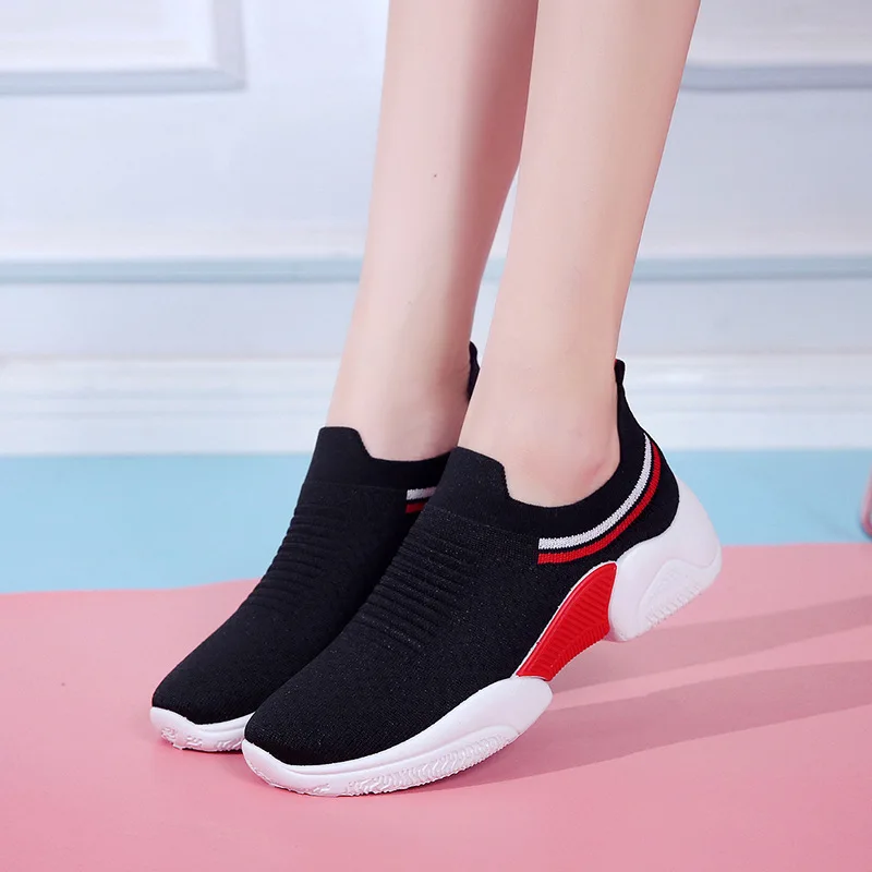 Женские кроссовки на вулканизированной подошве дамские носки повседневная