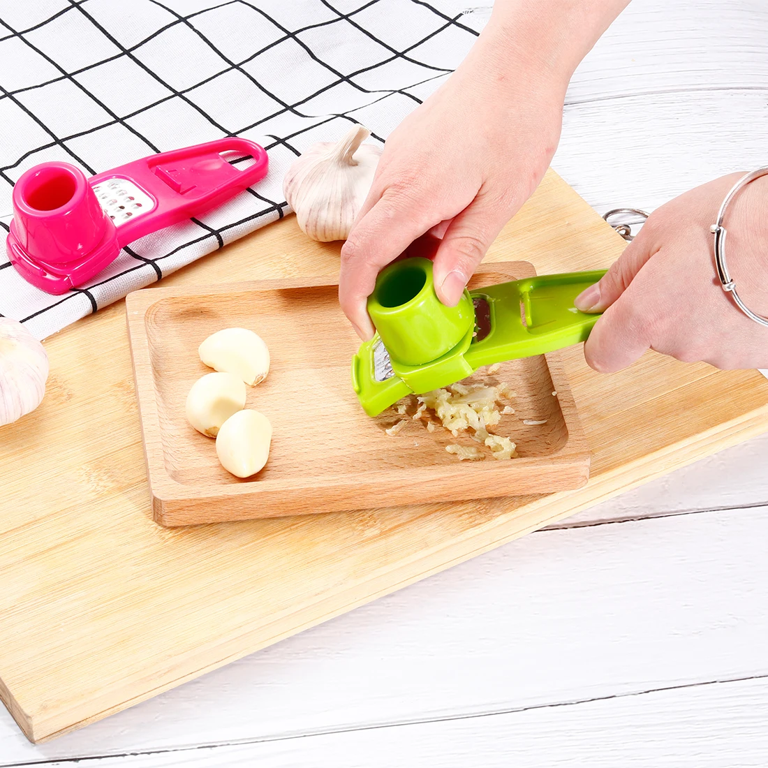 Овощечистка/терка для чеснока | Дом и сад