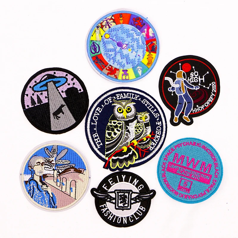 

Fashion Boy Dog Astronaut Eagle UFO Round Icon Embroidery Applique Patches For Clothing DIY Iron on Badges on the Backpack