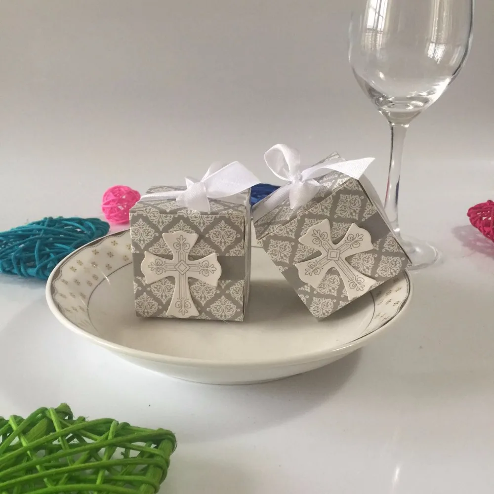 50 шт. коробка для конфет с крестом Bomboniere оберточные держатели лентами детского