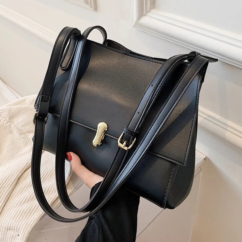 

High-quality Ladies Shoulder Bag2021New Trendy Fashion Autumn Small Square Bag Wild Net Red Single Shoulder Messenger Female Bag