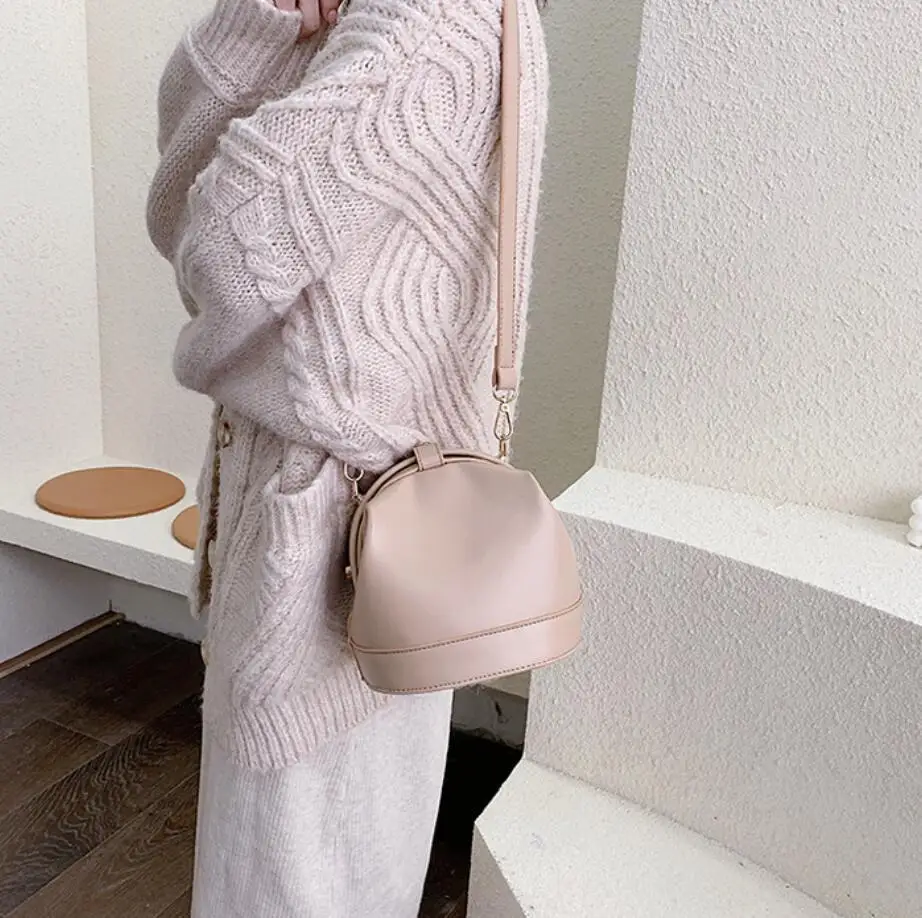 

Vintage Fashion Female Tote Bucket Bag 2020 New High Quality PU Leather Women's Designer Handbag Lock Shoulder Messenger Bag #50