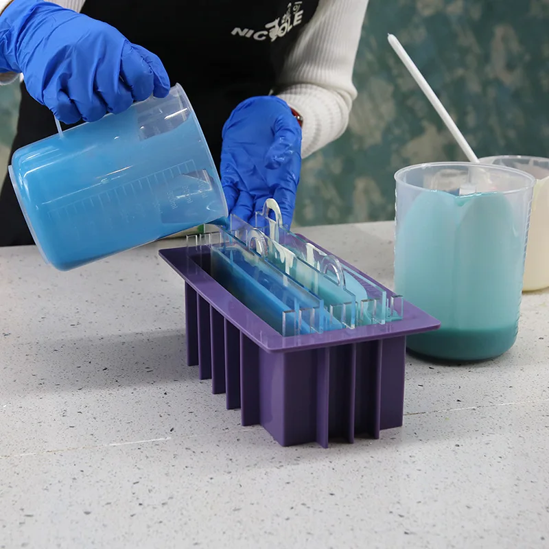 Набор для изготовления кухонного мыла силиконовая форма с разделителями