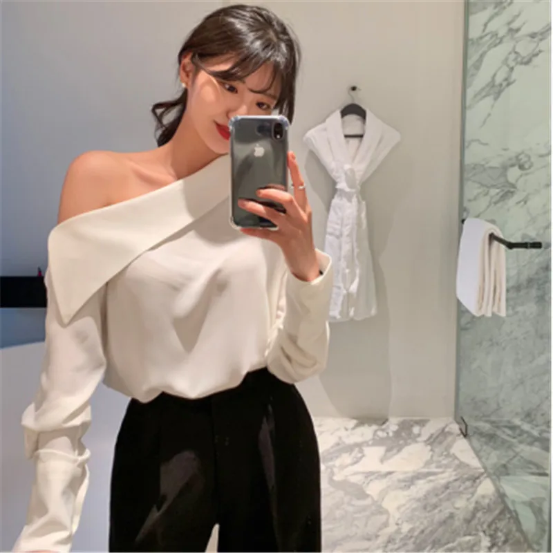 

2020 New Arrivals Early Autumn Minimalist Skew Collar Long-sleeved Solid Blouse Shirt Office Lady Pullovers Tees