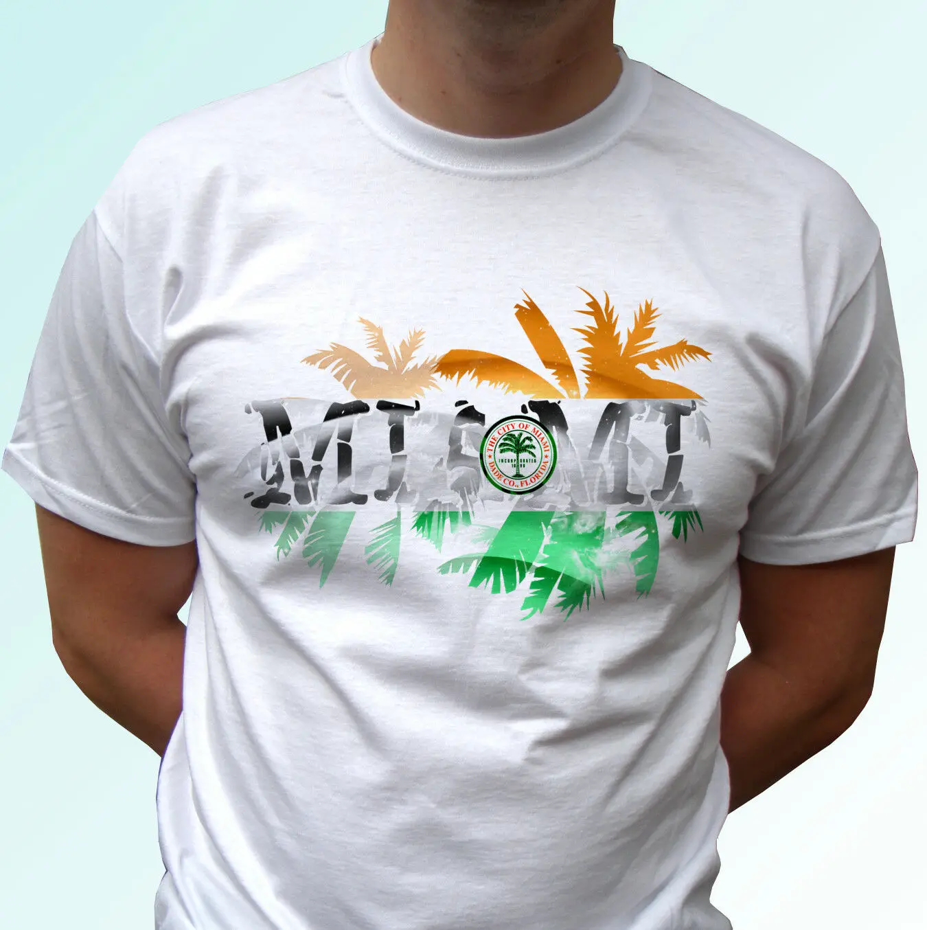 Белая футболка с изображением флага Маями и пальм праздничный Топ дизайнерские