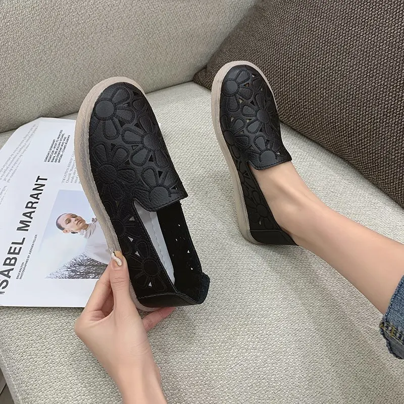 

Breathable Shoes All-Match Round Toe 2021 Fashion Women's Soft Casual Female Sneakers Slip-on Flats Tennis Modis Slip On Summer