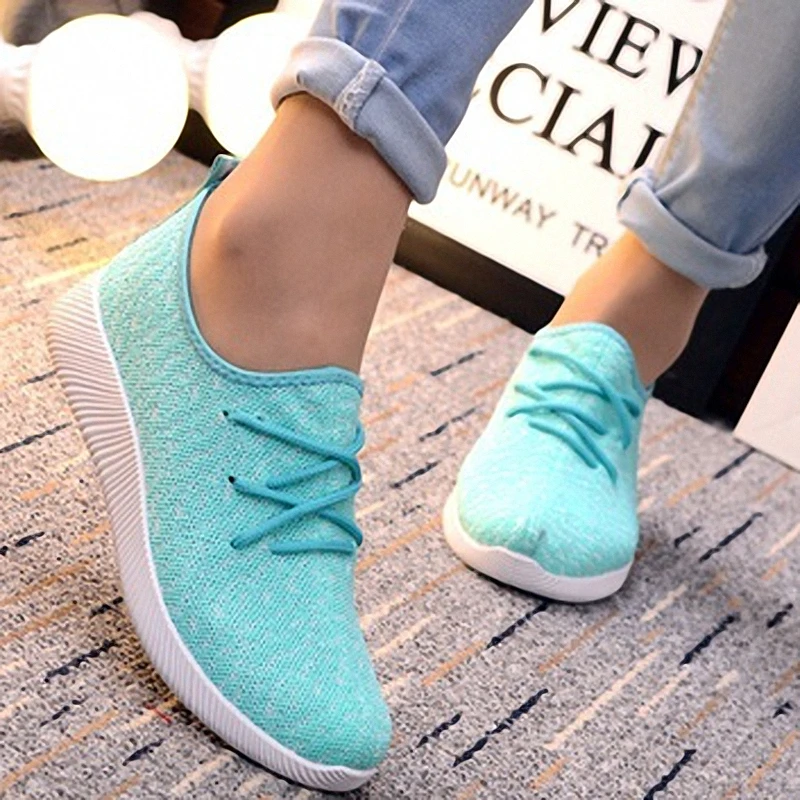 Модная женская повседневная обувь сезон весна лето дышащие удобные кроссовки