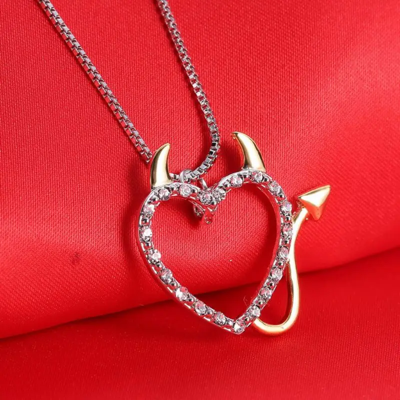 

Cute Crystals Inlaid Love Heart Accent Devil Heart Pendant Necklaces Jewelry for Women Summer Decoration with Box Chains