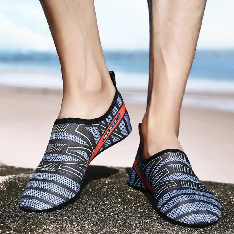 Для мужчин Aqua слипоны водные виды спорта шлепанцы для Плавания быстросохнущая