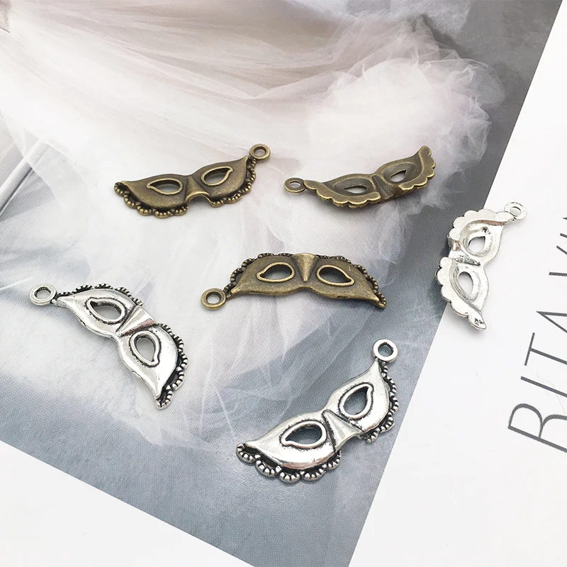 

20pcs/lot Zinc Alloy Antique Silver Antique Bronze Mix Mask Shape Charms Pendant for DIY Necklace Bracelet Jewelry Making