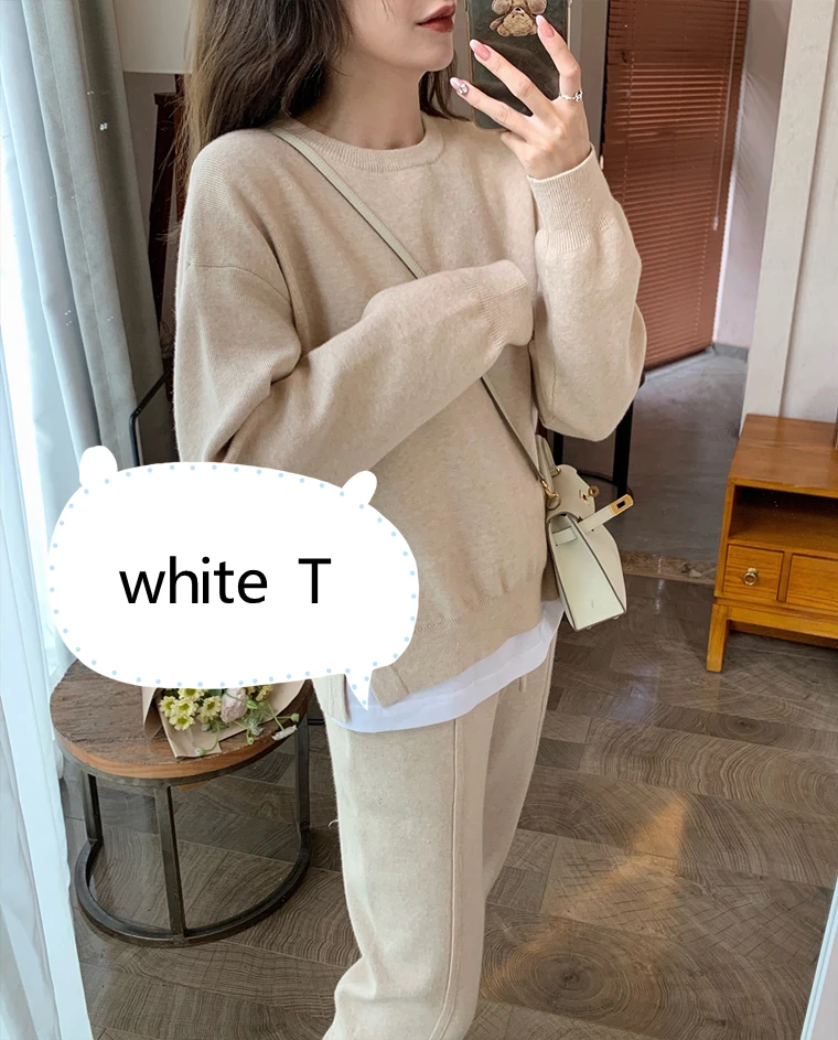 Комплект вязаный женский из 2 предметов шикарный свитер пуловер и брюки-султанки