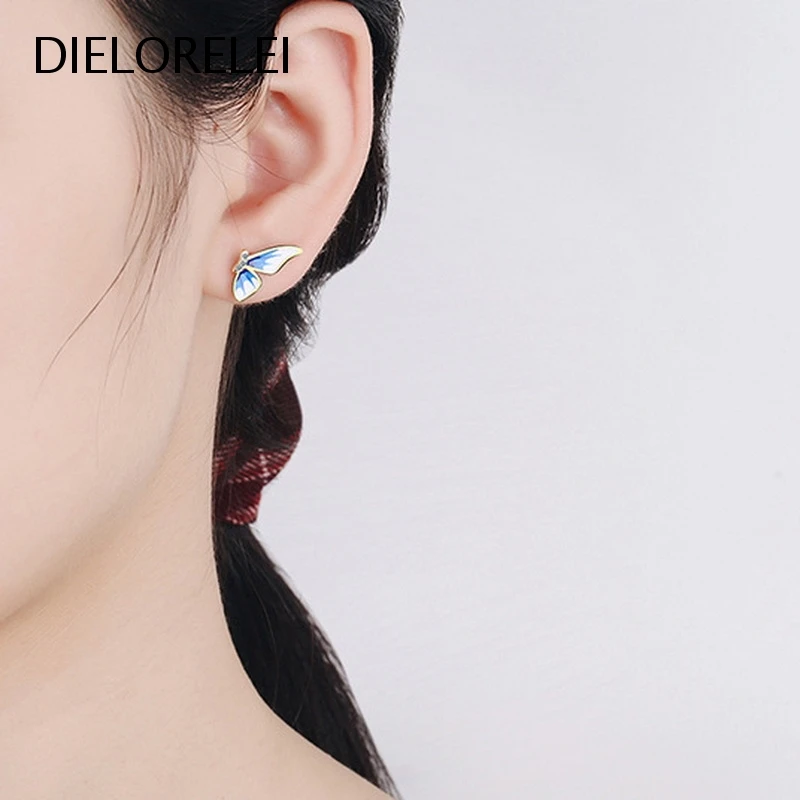 

Женские серьги-гвоздики из серебра 925 пробы с эмалью